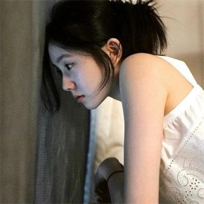 厄月惊魂曲